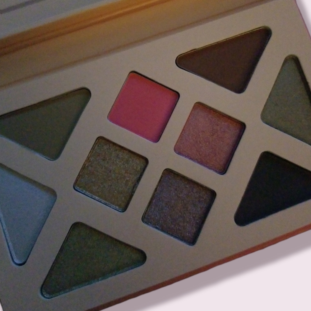 ĀTHR BEAUTY Desert Sunset Palette